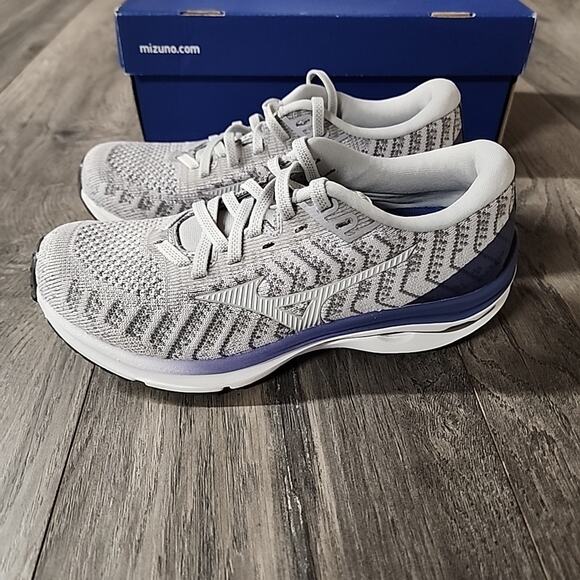 Mizuno Women s Wave Rider 24 Waveknit Running Shoe - Lunar Rock White 6 - Picture 4 of 10